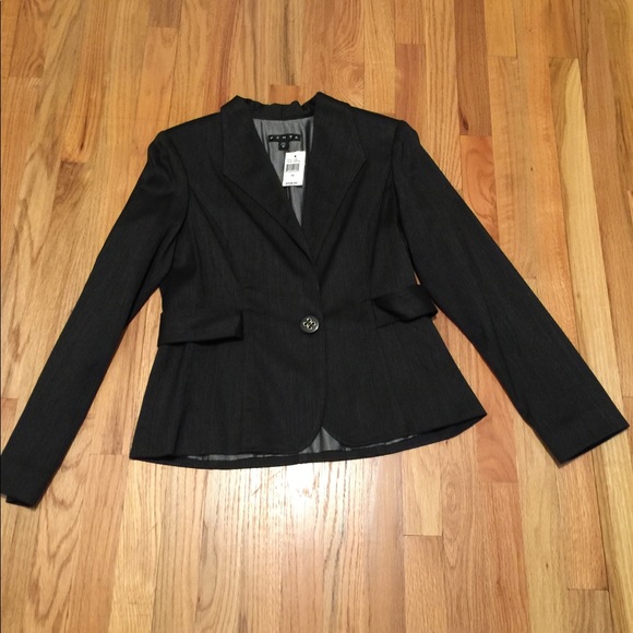 Penta Suit Jacket - Picture 1 of 6